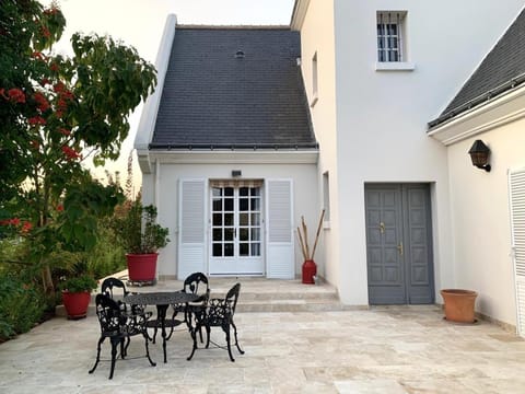 La Tour de Saint Cyr Übernachtung mit Frühstück in Saint-Cyr-sur-Loire