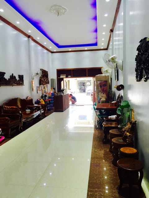 The Blue Guest House Alojamiento y desayuno in Krong Battambang