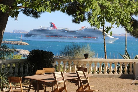 Natural landscape, Garden, View (from property/room), Balcony/Terrace, Beach, Sea view