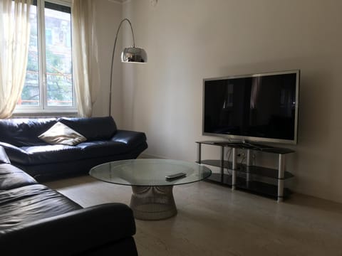 TV and multimedia, Living room