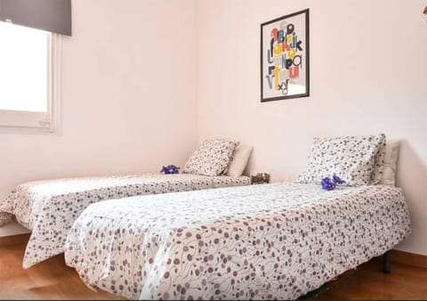 bcn4days 24/7 Apartments Condominio in L'Hospitalet de Llobregat