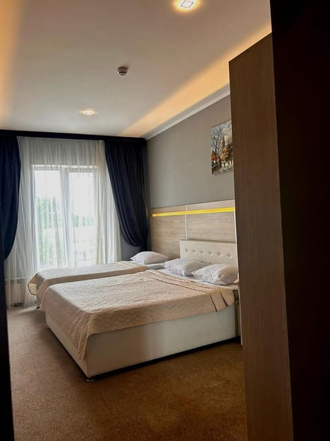 Київські Ночі Inn in Kiev City - Kyiv