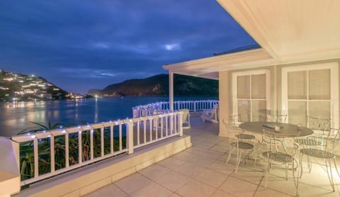 Isola Bella Guest House Bed and Breakfast in Knysna