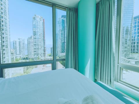 Chic Water Views Suite Appartement in Vancouver