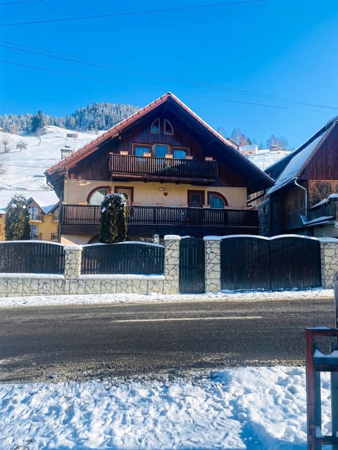 Casa din Vale Villa in Brașov County