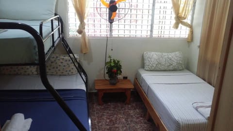 Las Galeras Island Hostel Chambre d’hôte in Las Galeras