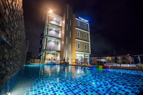 The Elysium Residence - SHA Extra Plus Hotel in Chalong