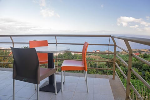 Balcony/Terrace, Dining area, Sea view