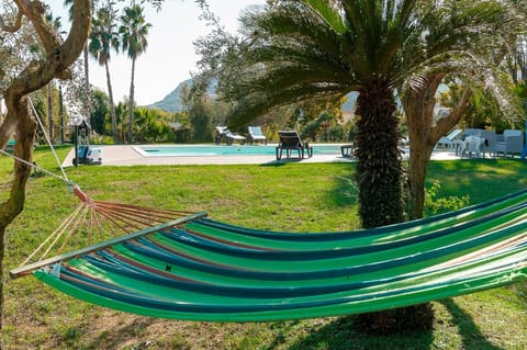 Villa con Piscina al Circeo in un oasi di parco Casa in San Felice Circeo