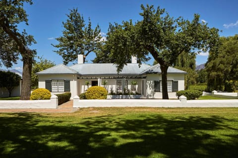Allèe Bleue Wine Estate Bed and Breakfast in Cape Town