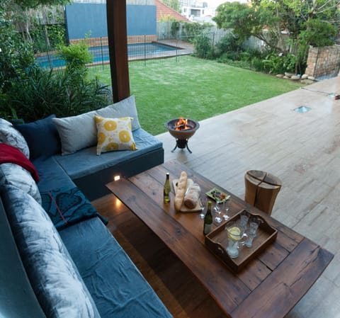 Patio, BBQ facilities, Garden, Balcony/Terrace, Lounge or bar, Swimming pool