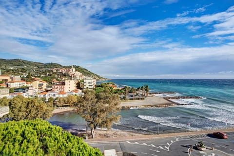 Casa Laura Elena Condo in San Bartolomeo al Mare