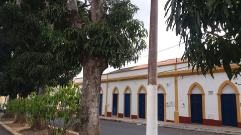 Facade/entrance, City view, Street view