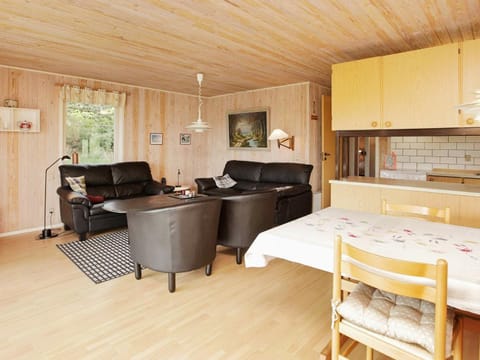 5 person holiday home in Henne Maison in Henne Kirkeby