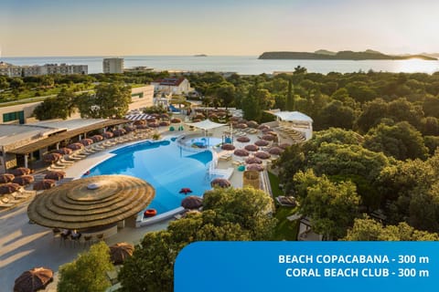 Beach, Swimming pool