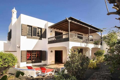 Casa Jardin ideal para familias Villa in Arrecife