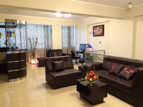 Living room, Lobby or reception