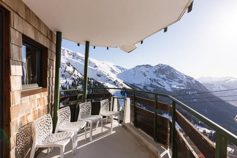 Spacious Stylish apartment for 8 by Avoriaz Chalets Condo in Avoriaz