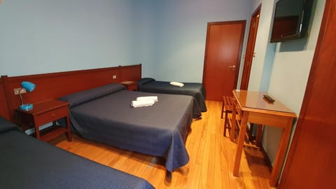 Pensión Residencia Buenos Aires Bed and Breakfast in Vigo