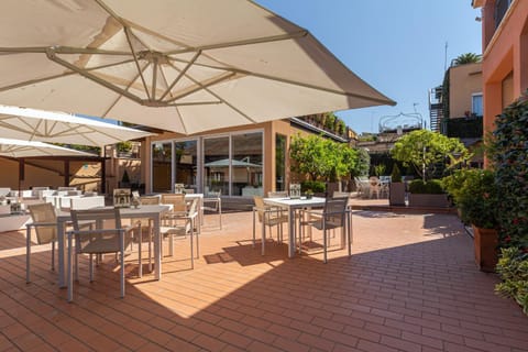 Patio, Balcony/Terrace