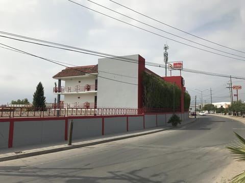 Motel El Refugio Motel in Tijuana