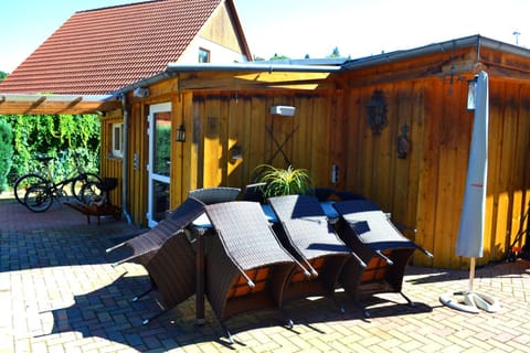 Patio, BBQ facilities, Garden, Balcony/Terrace, Seating area, Dining area