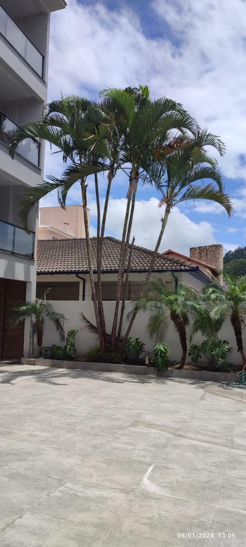 Property building, Facade/entrance, Garden, Inner courtyard view