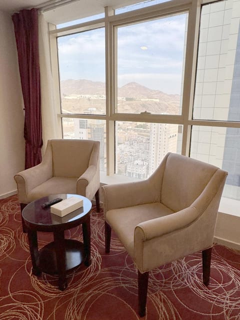 Natural landscape, Seating area, Mountain view