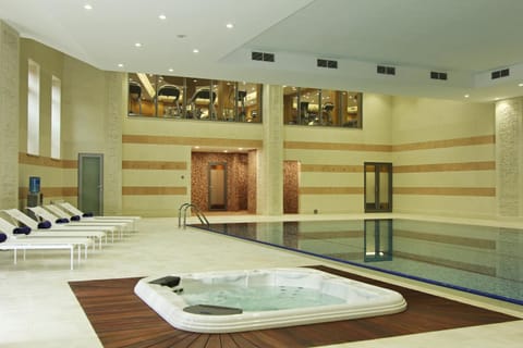 Hot Tub, Swimming pool