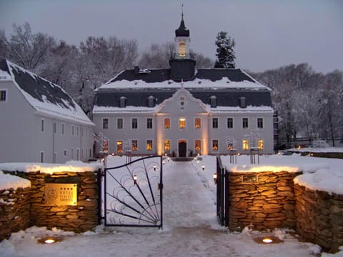 Hotel Schloss Rabenstein Hôtel in Chemnitz