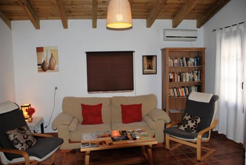 Library, Living room, Seating area