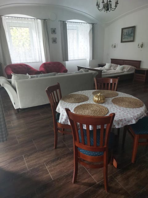 Dvůr U kapličky Apartment in South Moravian Region