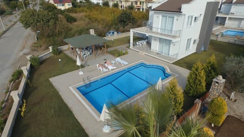 Bird's eye view, View (from property/room), Decorative detail, Pool view, Street view