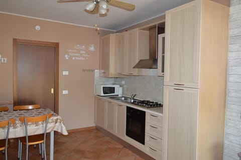 Il Melograno b&b Apartament Apartment in Province of Brescia