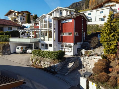 Off site, Bird's eye view, Autumn