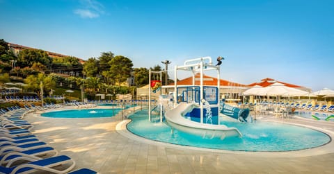 Aqua park, Swimming pool, Swimming pool