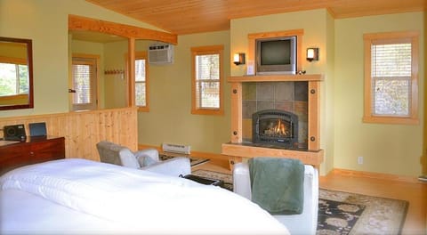 Chewuch Inn & Cabins Lodge nature in Winthrop