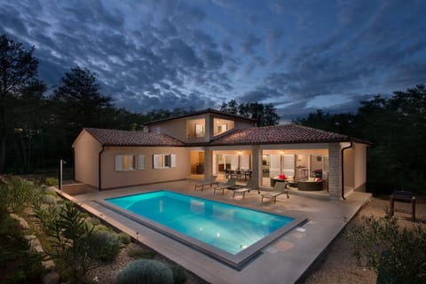 Night, Garden, Balcony/Terrace, Garden view, Pool view