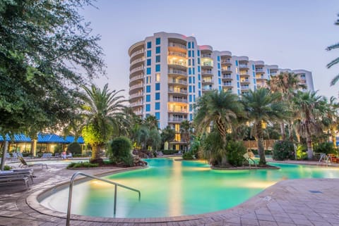 Palms Resort #11015 Full 2 Bedroom Apartment in Destin