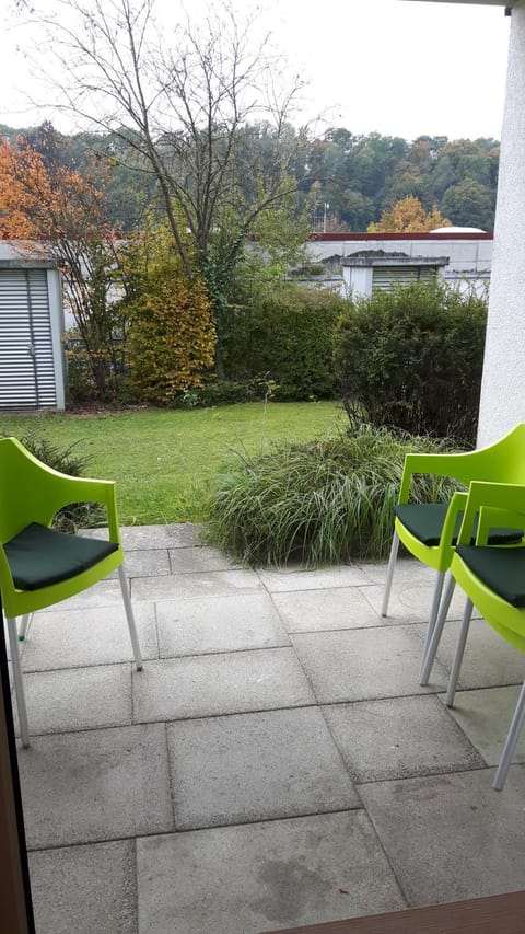 Balcony/Terrace, Garden view