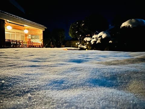 Shiga Biwa Lake Shanshui House Bed and Breakfast in Kyoto Prefecture