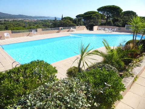 Mountain view, Sea view, Swimming pool