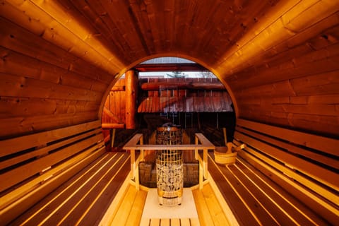 Sauna, Steam room, Spa and wellness centre/facilities