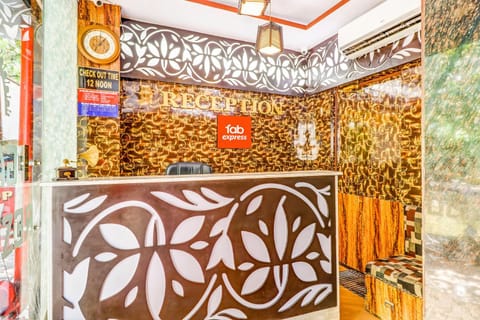 FabExpress Gazal Residency Aliganj hotel in Lucknow