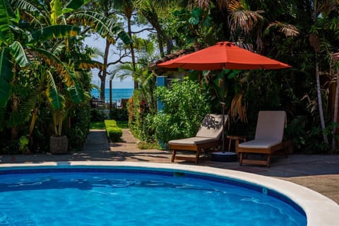 The Coast Beachfront Hotel Hôtel in Guanacaste Province