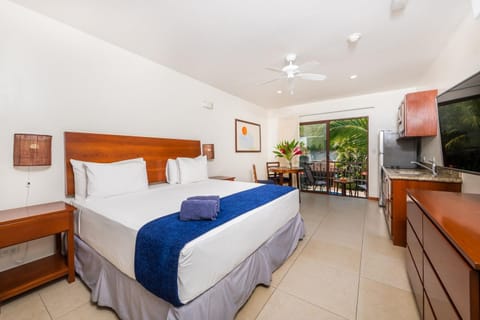 The Coast Beachfront Hotel Hôtel in Guanacaste Province