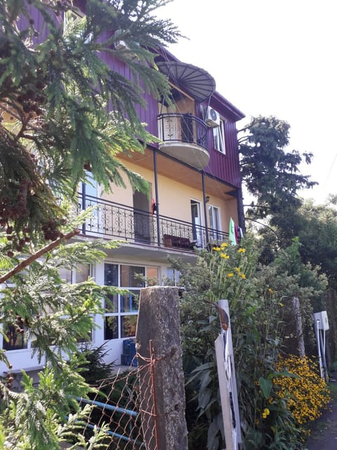 Property building, Day, View (from property/room), Balcony/Terrace, Decorative detail