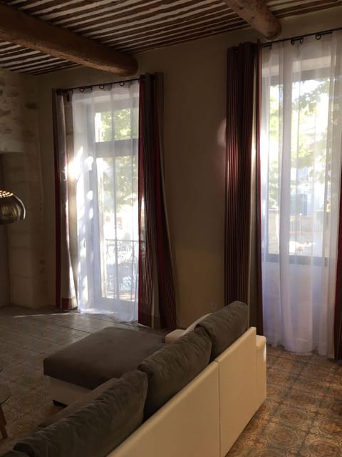 Appartement des carassins Eigentumswohnung in Saint-Remy-de-Provence