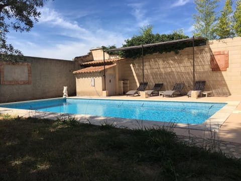 Villa des carassins Villa in Saint-Remy-de-Provence