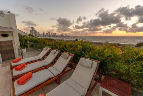 Sea view, Swimming pool